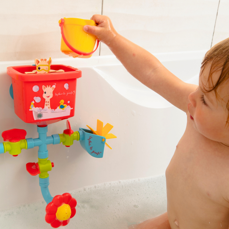 Jeu de bain tuyaux folie avec hochet maracas Vulli : King Jouet, Jouets pour  le bain Vulli - Jeux d'éveil