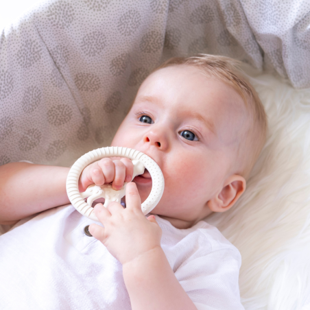 Teething rings circle Sophie la girafe