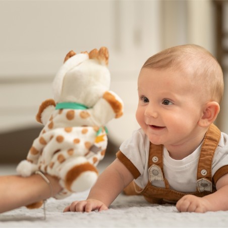 Doudou marionnette Sophie la girafe ®