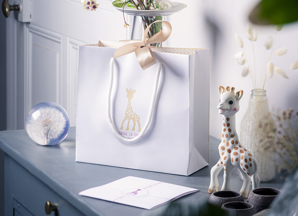 Vulli Coffret de naissance Sophie la girafe - Collection Sophiesticated  Création Classique 1 au meilleur prix sur